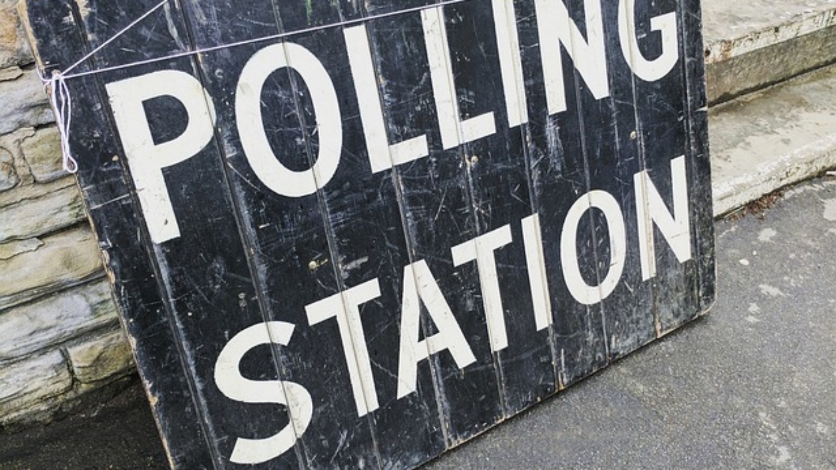 polling-station-2643466_640